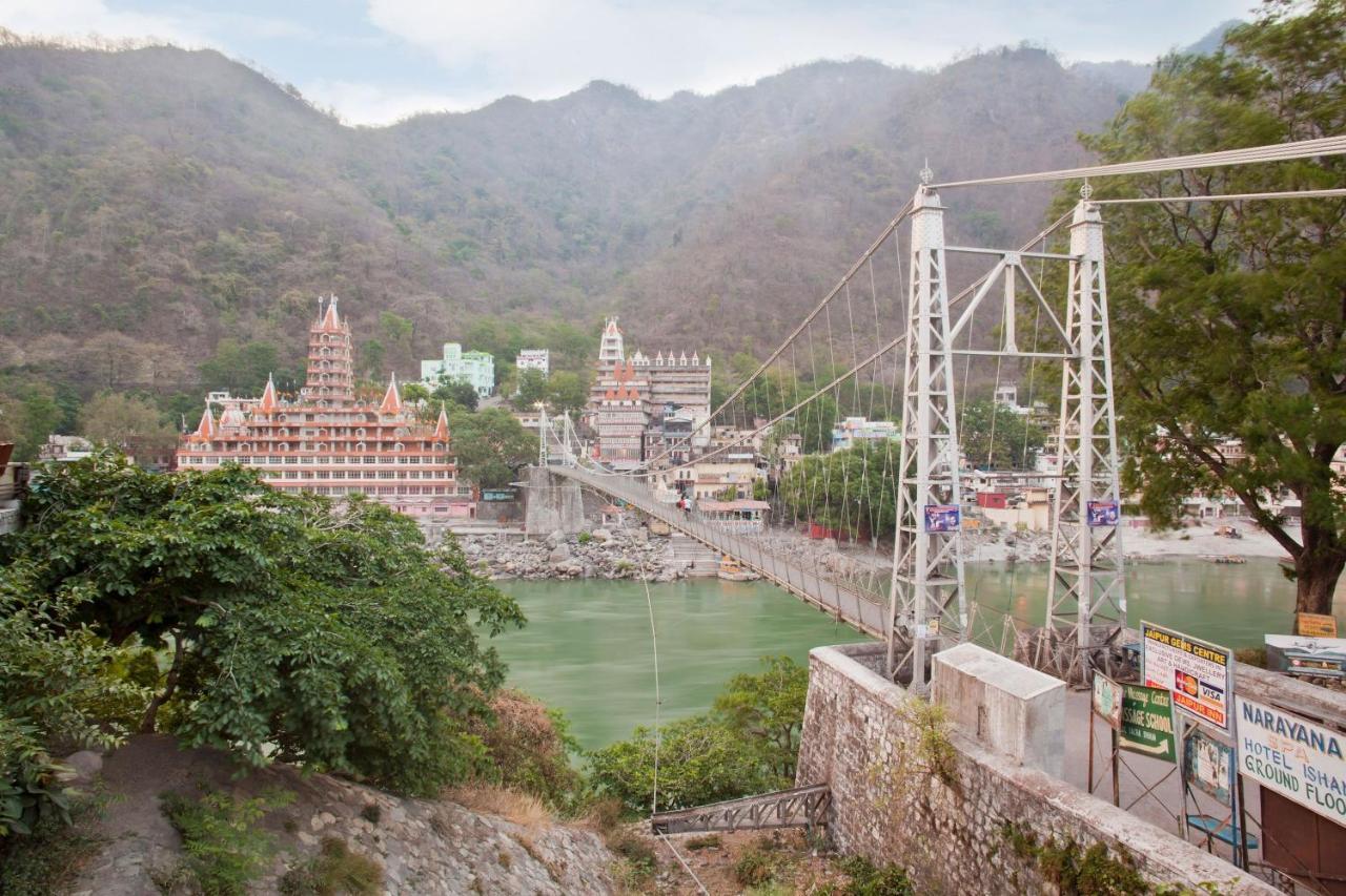 H7 Stay On The Ganges, Yoga & Spa Resort, Rishikesh Bagian luar foto