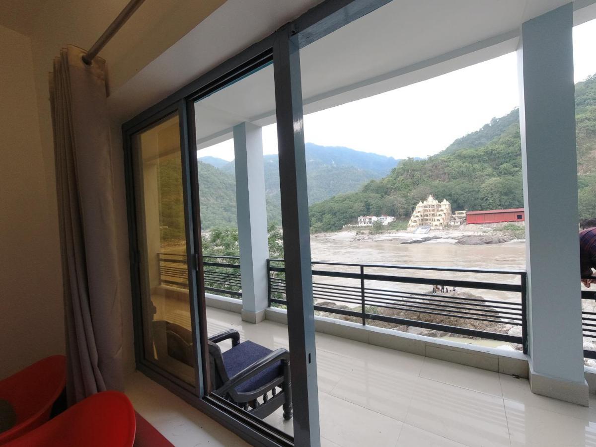 H7 Stay On The Ganges, Yoga & Spa Resort, Rishikesh Bagian luar foto